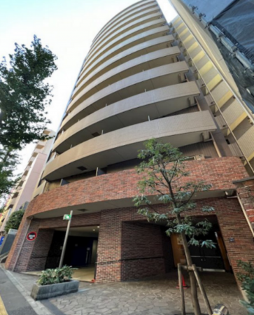 板橋区大山東町、中古マンションの外観画像です