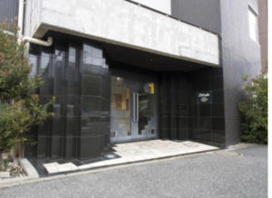 板橋区大和町、中古マンションの外観画像です