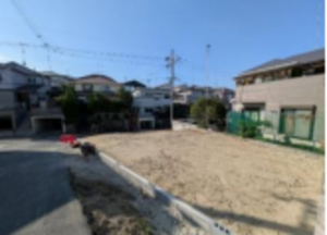 京田辺市大住、土地の前面道路を含む現地写真画像です