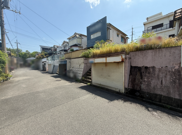 枚方市藤阪東町、土地の前面道路を含む現地写真画像です
