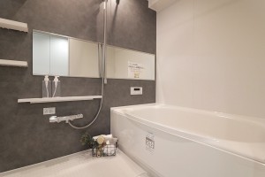 枚方市長尾谷町、中古マンションの風呂画像です