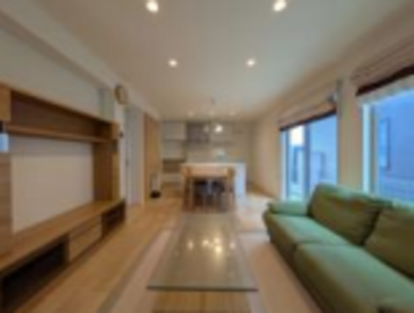 京田辺市大住、中古一戸建ての居間画像です