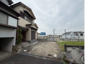 枚方市長尾宮前、中古一戸建ての外観画像です