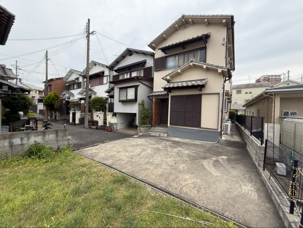 枚方市長尾宮前、中古一戸建ての外観画像です