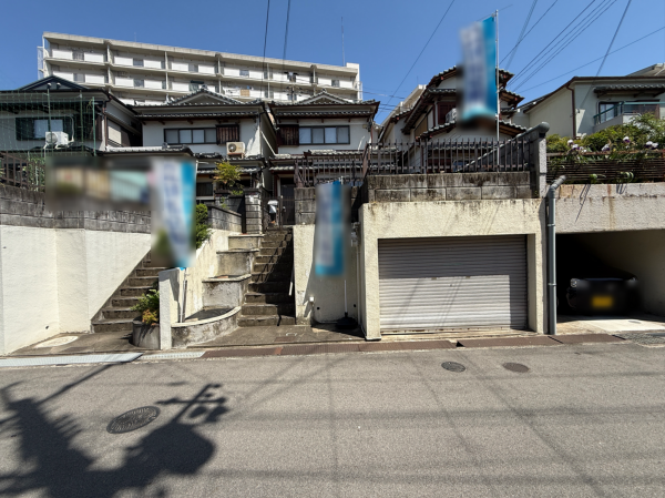 枚方市招提大谷、中古一戸建ての外観画像です