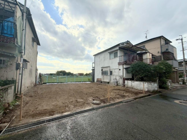 枚方市野村元町、新築一戸建ての外観画像です