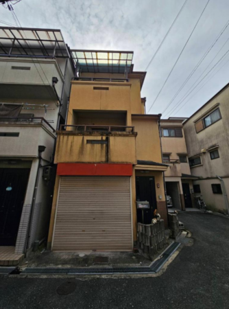 枚方市長尾元町、中古一戸建ての外観画像です