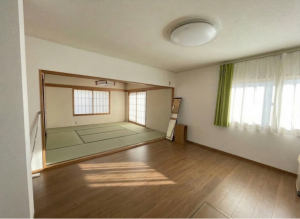 京田辺市薪、中古一戸建ての内装画像です