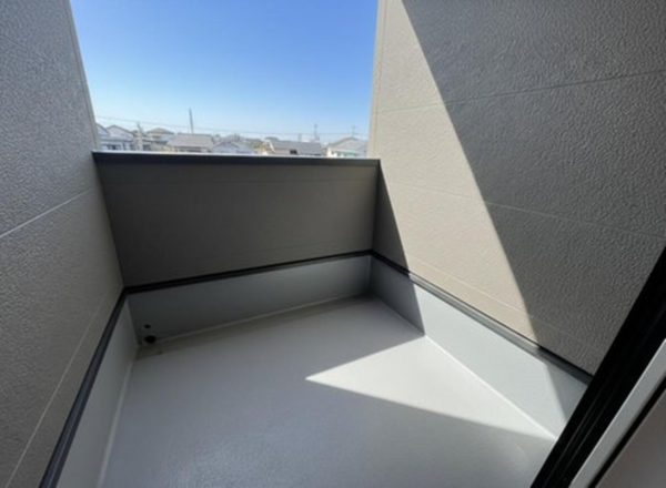 京田辺市大住、新築一戸建てのバルコニー画像です