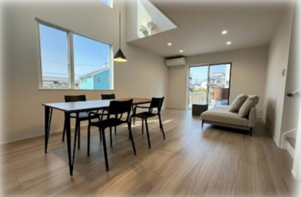 京田辺市大住、新築一戸建ての居間画像です