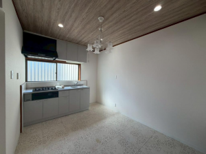 枚方市招提大谷、中古一戸建てのキッチン画像です