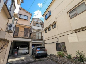 枚方市招提大谷、中古一戸建ての外観画像です