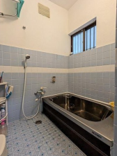 枚方市招提大谷、中古一戸建ての風呂画像です