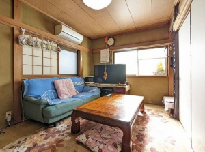 枚方市招提大谷、中古一戸建ての内装画像です