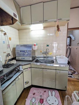 枚方市招提大谷、中古一戸建てのキッチン画像です