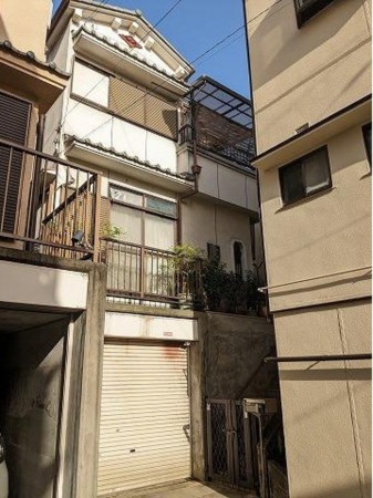 枚方市招提大谷、中古一戸建ての外観画像です