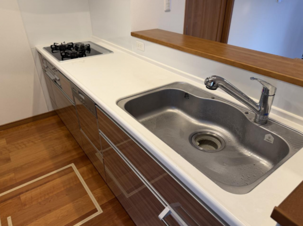 京田辺市薪、中古一戸建てのキッチン画像です