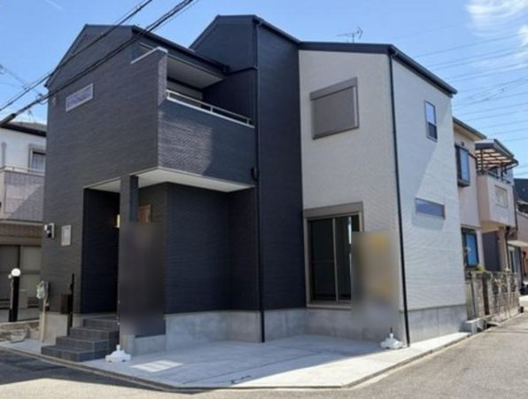 枚方市春日東町、新築一戸建ての外観画像です