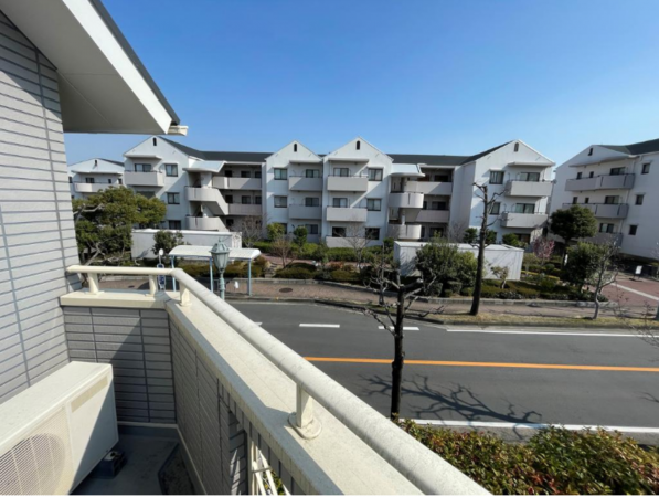 枚方市北山、中古一戸建てのバルコニー画像です