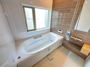 京田辺市山手東、中古一戸建ての風呂画像です