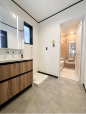 枚方市藤阪東町、中古一戸建ての画像です