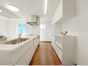 枚方市津田北町、新築一戸建てのキッチン画像です