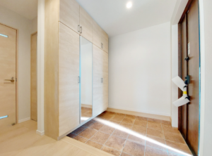 枚方市津田北町、新築一戸建ての玄関画像です