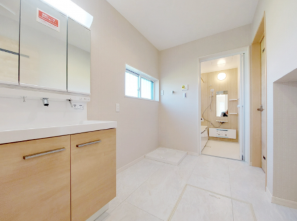 枚方市津田北町、新築一戸建ての洗面画像です