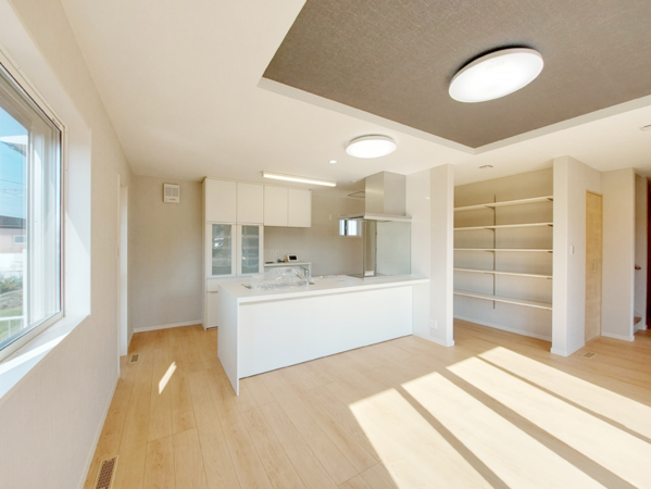 枚方市津田北町、新築一戸建てのキッチン画像です