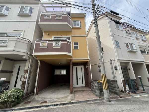 枚方市津田東町、中古一戸建ての外観画像です