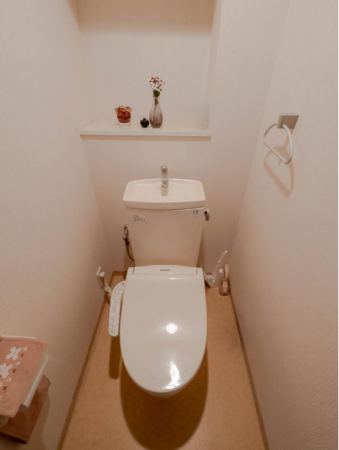 京田辺市大住、中古マンションのトイレ画像です