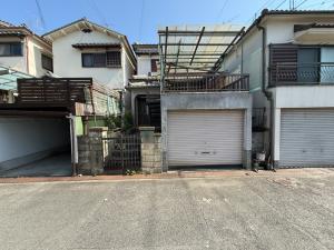 枚方市長尾家具町、土地の前面道路を含む現地写真画像です
