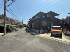 京田辺市大住、中古一戸建ての外観画像です