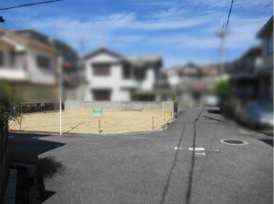 枚方市藤阪北町、土地の前面道路を含む現地写真画像です