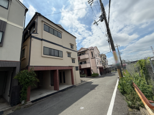 枚方市長尾峠町、中古一戸建ての外観画像です