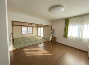 京田辺市薪、中古一戸建ての内装画像です