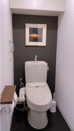 枚方市津田山手、中古マンションのトイレ画像です