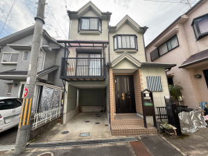 交野市幾野、中古一戸建ての外観画像です