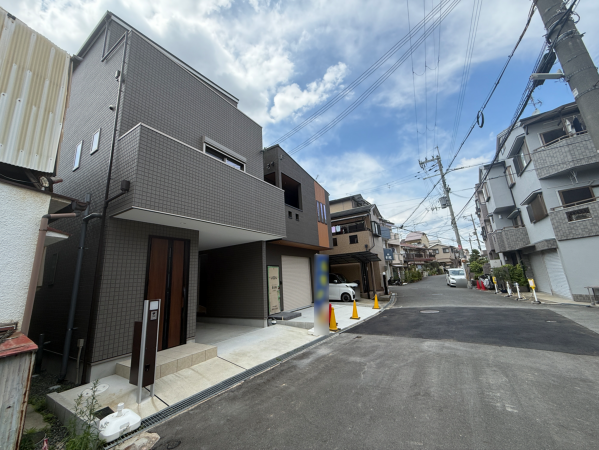 交野市倉治、新築一戸建ての外観画像です