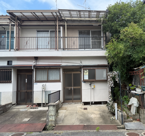 交野市倉治、中古一戸建ての外観画像です