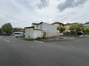 交野市星田、土地の前面道路を含む現地写真画像です