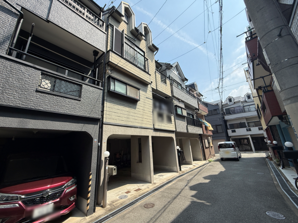 枚方市野村元町、中古一戸建ての外観画像です