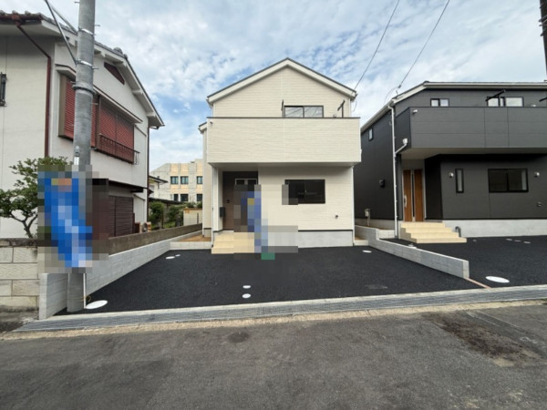 枚方市長尾台、新築一戸建ての外観画像です