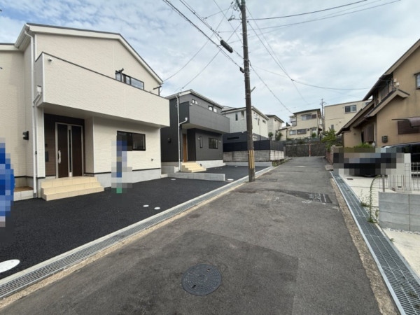 枚方市長尾台、新築一戸建ての外観画像です
