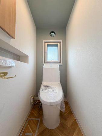 枚方市藤阪西町、中古マンションのトイレ画像です