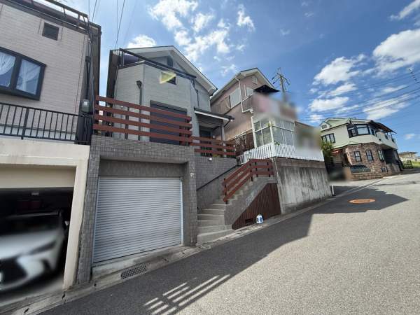 京田辺市薪、中古一戸建ての外観画像です