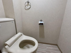 枚方市長尾西町、中古マンションのトイレ画像です