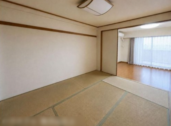 枚方市長尾西町、中古マンションの内装画像です