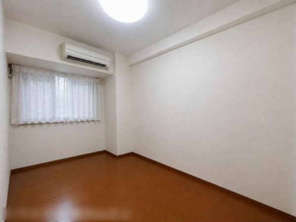 枚方市長尾西町、中古マンションの内装画像です
