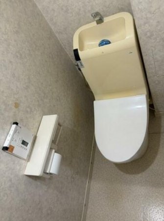 枚方市藤阪元町、中古マンションのトイレ画像です